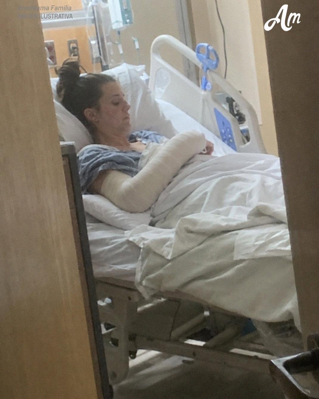 El hospital llamó para decir que mi hija había sido internada por una fractura de brazo – Lo que encontré allí me dejó sin aliento