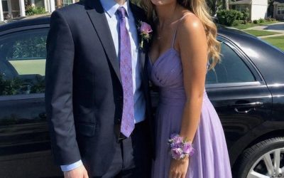 La chica más guapa del colegio invitó a mi hijo al baile de graduación. Pensé que quería avergonzarlo, pero la verdadera razón me dejó sin palabras.